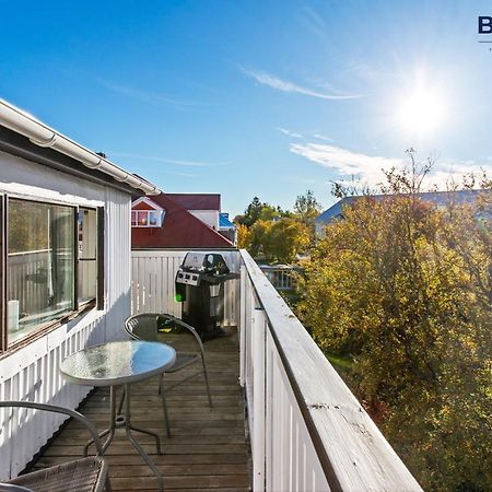 Cozy Apartment In The Heart Of Reykjavik! Bagian luar foto