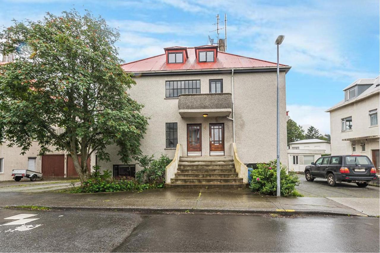 Cozy Apartment In The Heart Of Reykjavik! Bagian luar foto